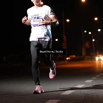 Runner Photo 7653000