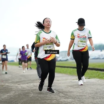 Runner Photo 7653001
