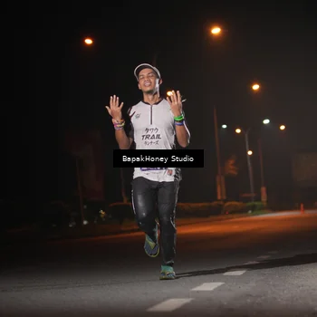 Runner Photo 7653031