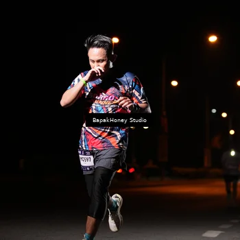 Runner Photo 7653040