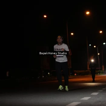 Runner Photo 7653043