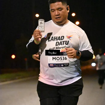 Runner Photo 7653078