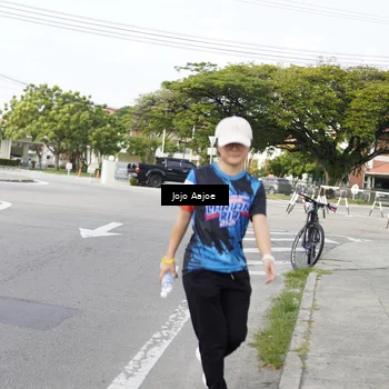 Runner Photo 7653083