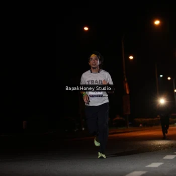 Runner Photo 7653094