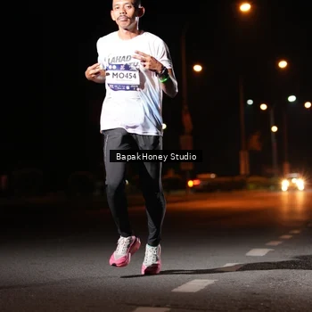 Runner Photo 7653095