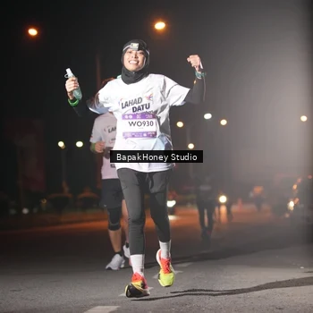 Runner Photo 7653124
