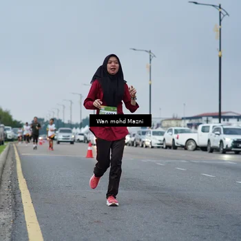Runner Photo 7653134