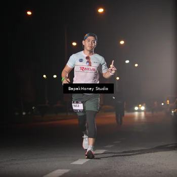 Runner Photo 7653135