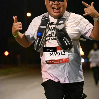 Runner Photo 7653149