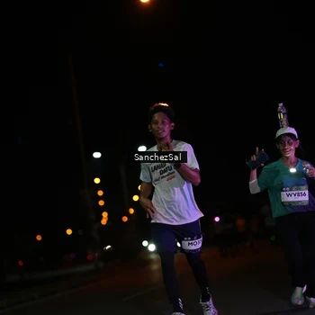 Runner Photo 7653155