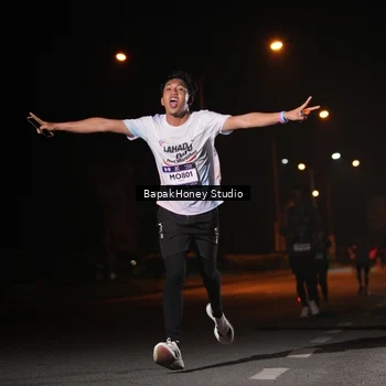 Runner Photo 7653157