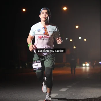 Runner Photo 7653158