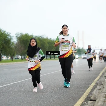 Runner Photo 7653159