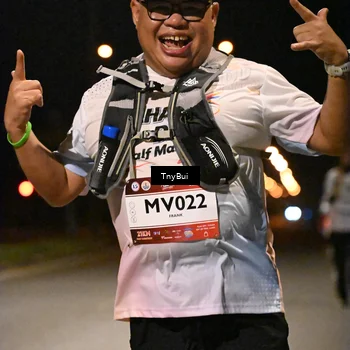 Runner Photo 7653172