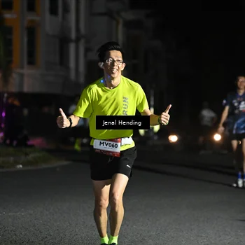 Runner Photo 7653177