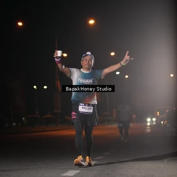 Runner Photo 7653195