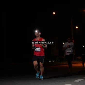 Runner Photo 7653202