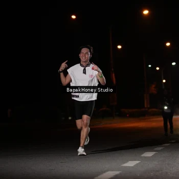 Runner Photo 7653209