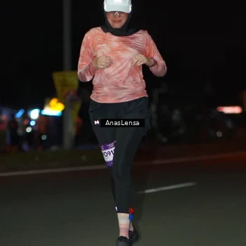 Runner Photo 7653232