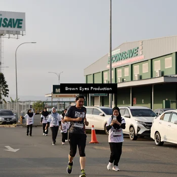 Runner Photo 7653235