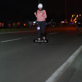 Runner Photo 7653249