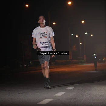 Runner Photo 7653251