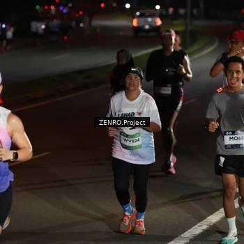Runner Photo 7653264