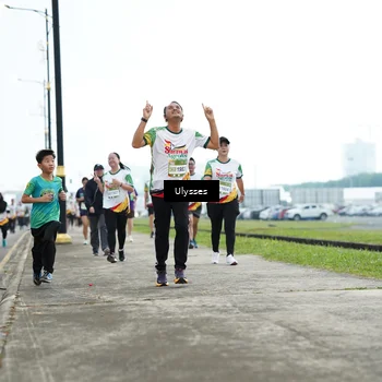 Runner Photo 7653265