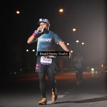 Runner Photo 7653277