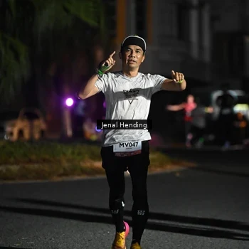 Runner Photo 7653286