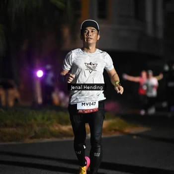 Runner Photo 7653287