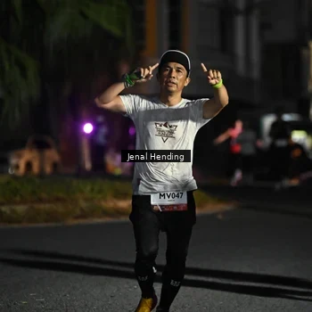 Runner Photo 7653295