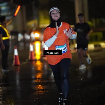 Runner Photo 7653311