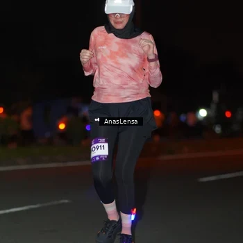 Runner Photo 7653316