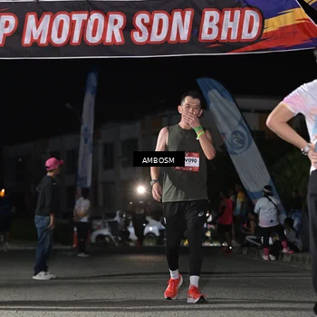 Runner Photo 7653321