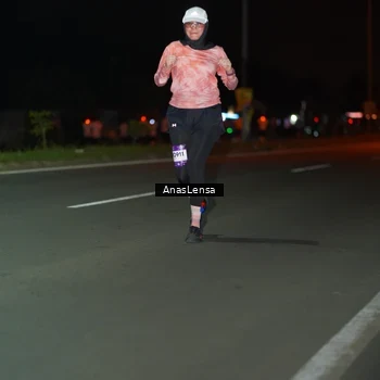 Runner Photo 7653328