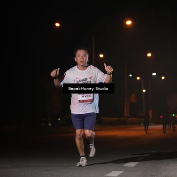 Runner Photo 7653329