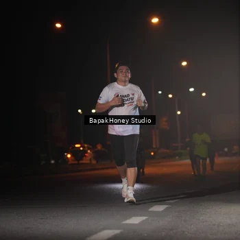 Runner Photo 7653351