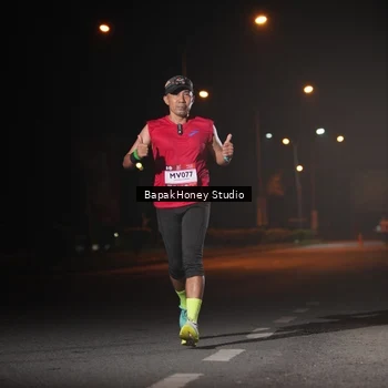Runner Photo 7653358