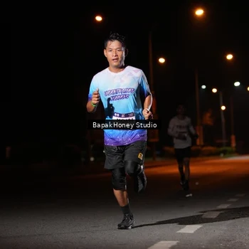 Runner Photo 7653363