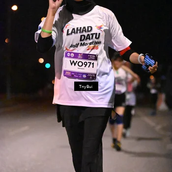 Runner Photo 7653365