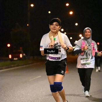 Runner Photo 7653373