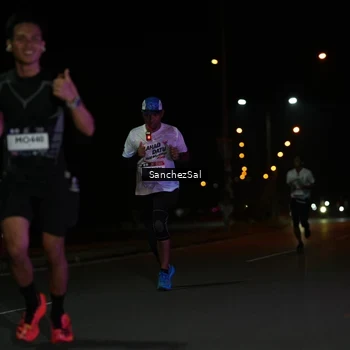Runner Photo 7653380
