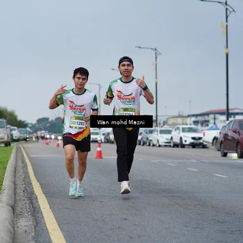 Runner Photo 7653397