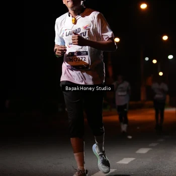 Runner Photo 7653404