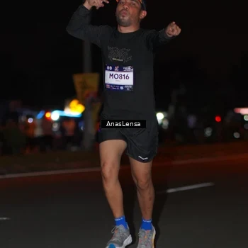 Runner Photo 7653416