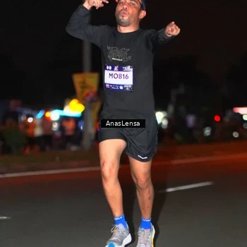 Runner Photo 7653424