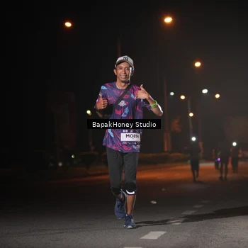 Runner Photo 7653426