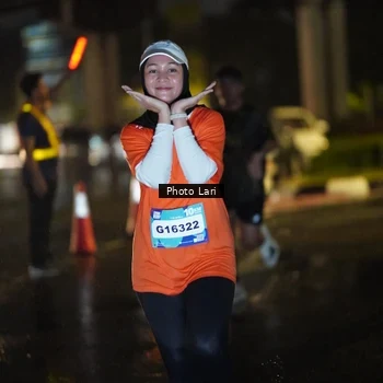 Runner Photo 7653434