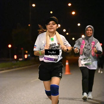 Runner Photo 7653436